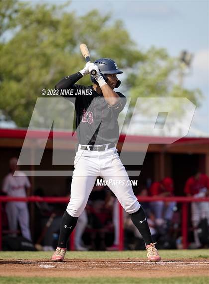 Thumbnail 3 in 44th Annual FACA South All-Stars vs East All-Stars photogallery.