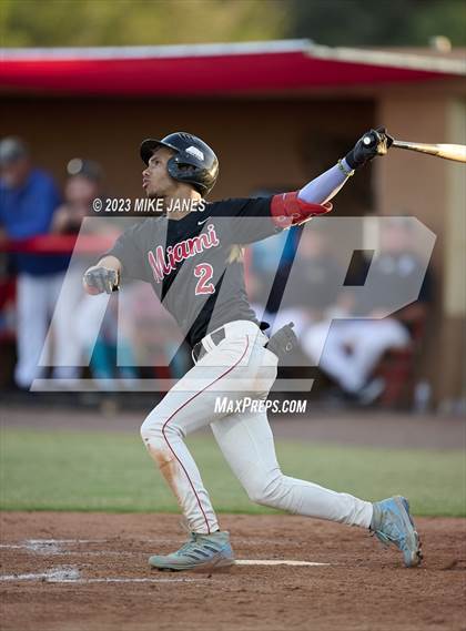 Thumbnail 2 in 44th Annual FACA South All-Stars vs East All-Stars photogallery.