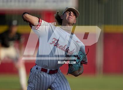 Thumbnail 2 in 44th Annual FACA South All-Stars vs East All-Stars photogallery.