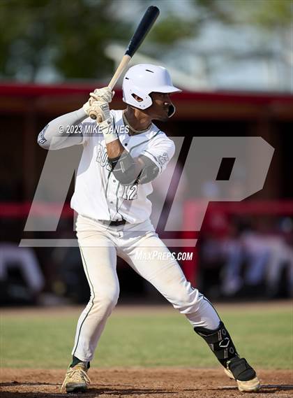 Thumbnail 3 in 44th Annual FACA South All-Stars vs East All-Stars photogallery.