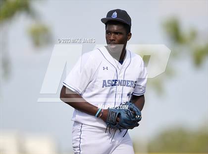 Thumbnail 1 in 44th Annual FACA South All-Stars vs East All-Stars photogallery.