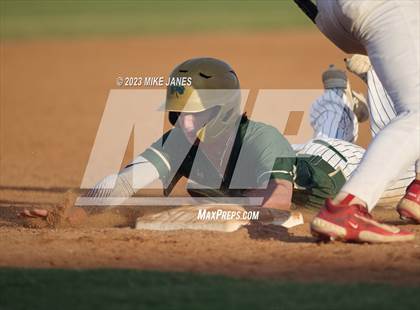 Thumbnail 3 in 44th Annual FACA South All-Stars vs East All-Stars photogallery.