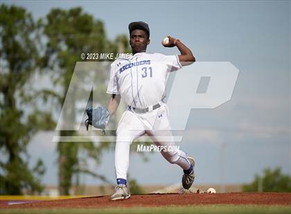 Thumbnail 1 in 44th Annual FACA South All-Stars vs East All-Stars photogallery.