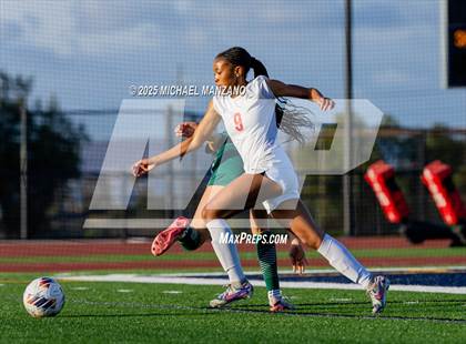 Thumbnail 3 in Patrick Henry vs. Mt. Carmel (CIF SDS DI Finals) photogallery.