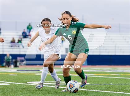 Thumbnail 1 in Patrick Henry vs. Mt. Carmel (CIF SDS DI Finals) photogallery.