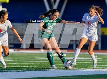 Thumbnail 3 in Patrick Henry vs. Mt. Carmel (CIF SDS DI Finals) photogallery.