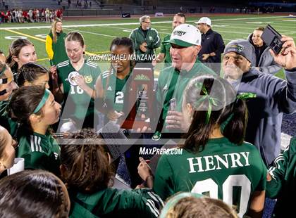 Thumbnail 2 in Patrick Henry vs. Mt. Carmel (CIF SDS DI Finals) photogallery.