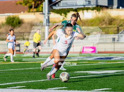Thumbnail 2 in Patrick Henry vs. Mt. Carmel (CIF SDS DI Finals) photogallery.
