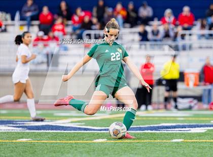 Thumbnail 3 in Patrick Henry vs. Mt. Carmel (CIF SDS DI Finals) photogallery.