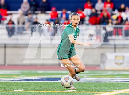 Thumbnail 2 in Patrick Henry vs. Mt. Carmel (CIF SDS DI Finals) photogallery.
