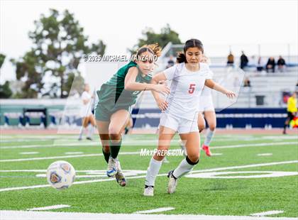 Thumbnail 3 in Patrick Henry vs. Mt. Carmel (CIF SDS DI Finals) photogallery.