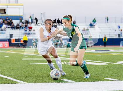 Thumbnail 3 in Patrick Henry vs. Mt. Carmel (CIF SDS DI Finals) photogallery.