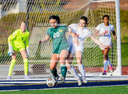 Thumbnail 2 in Patrick Henry vs. Mt. Carmel (CIF SDS DI Finals) photogallery.