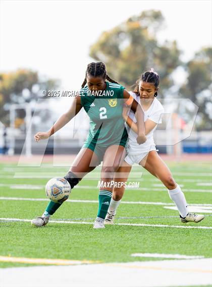 Thumbnail 3 in Patrick Henry vs. Mt. Carmel (CIF SDS DI Final) photogallery.