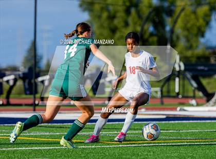 Thumbnail 3 in Patrick Henry vs. Mt. Carmel (CIF SDS DI Finals) photogallery.