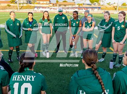Thumbnail 2 in Patrick Henry vs. Mt. Carmel (CIF SDS DI Finals) photogallery.
