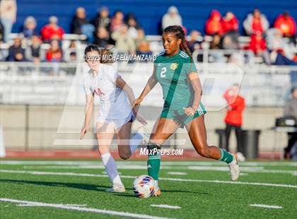 Thumbnail 2 in Patrick Henry vs. Mt. Carmel (CIF SDS DI Finals) photogallery.
