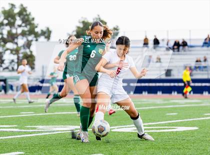 Thumbnail 1 in Patrick Henry vs. Mt. Carmel (CIF SDS DI Finals) photogallery.