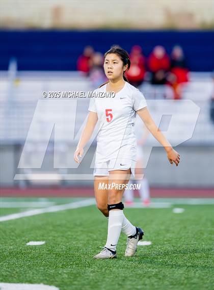 Thumbnail 2 in Patrick Henry vs. Mt. Carmel (CIF SDS DI Finals) photogallery.
