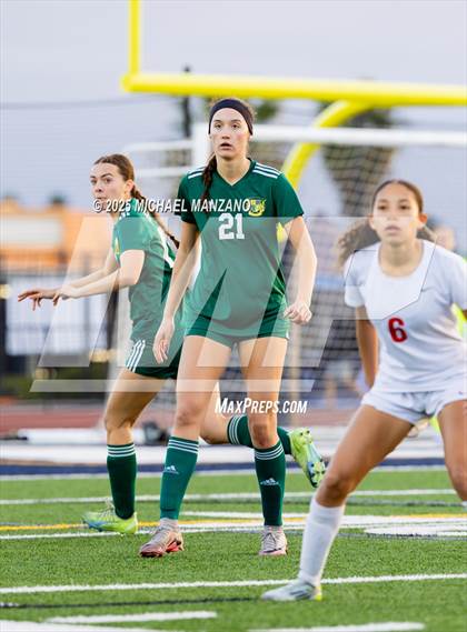 Thumbnail 1 in Patrick Henry vs. Mt. Carmel (CIF SDS DI Finals) photogallery.