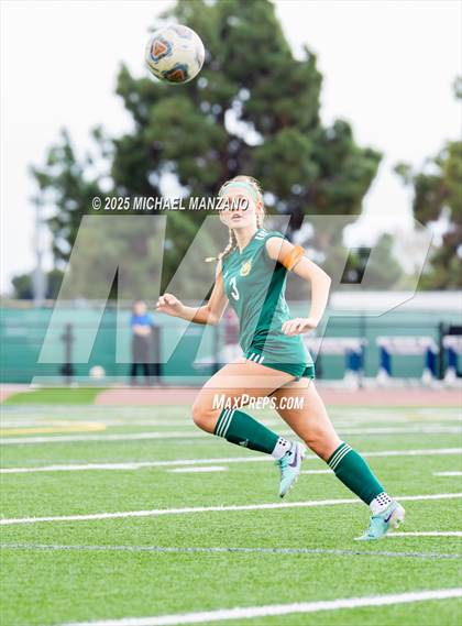 Thumbnail 1 in Patrick Henry vs. Mt. Carmel (CIF SDS DI Finals) photogallery.