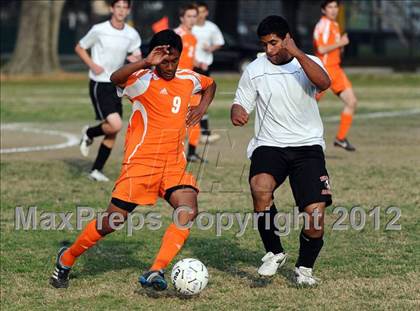 Thumbnail 1 in Poly @ Rio Hondo Prep photogallery.