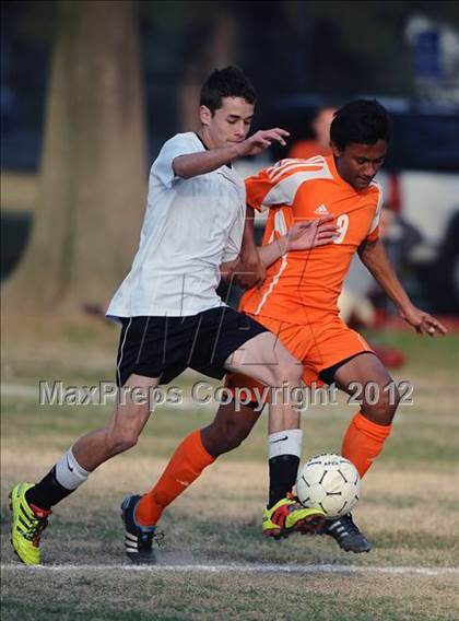 Thumbnail 1 in Poly @ Rio Hondo Prep photogallery.