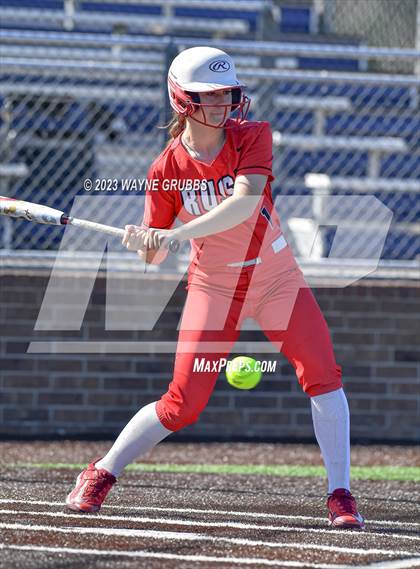 Thumbnail 1 in Gilmer vs. Rusk (Ladycat Classic) photogallery.