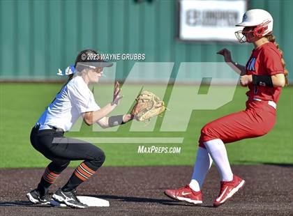 Thumbnail 3 in Gilmer vs. Rusk (Ladycat Classic) photogallery.
