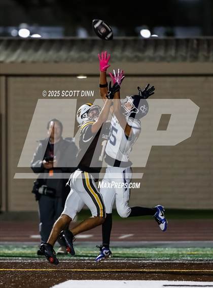 Thumbnail 3 in Valley Christian @ Saint Francis photogallery.