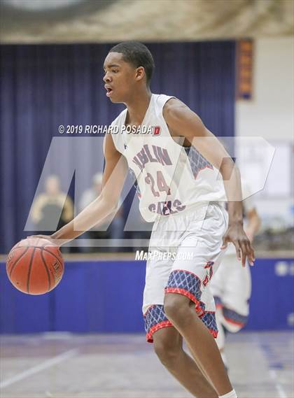 Thumbnail 1 in Dublin vs. Fresno (Clovis Elks Tournament) photogallery.