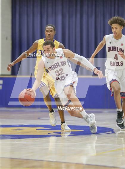 Thumbnail 2 in Dublin vs. Fresno (Clovis Elks Tournament) photogallery.