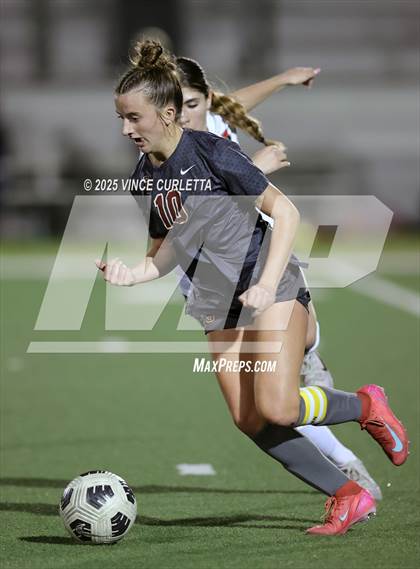 Thumbnail 1 in Bowie @ Dripping Springs photogallery.