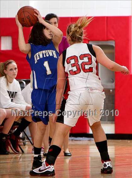Thumbnail 3 in Newtown @ Pomperaug (SWC Quarterfinal) photogallery.