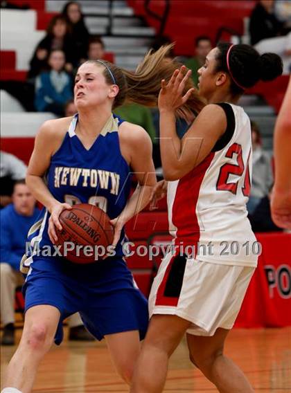 Thumbnail 3 in Newtown @ Pomperaug (SWC Quarterfinal) photogallery.