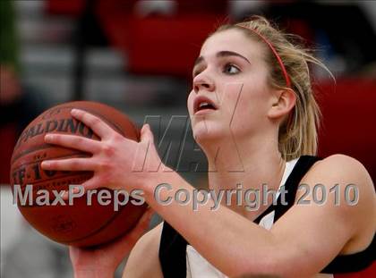 Thumbnail 2 in Newtown @ Pomperaug (SWC Quarterfinal) photogallery.