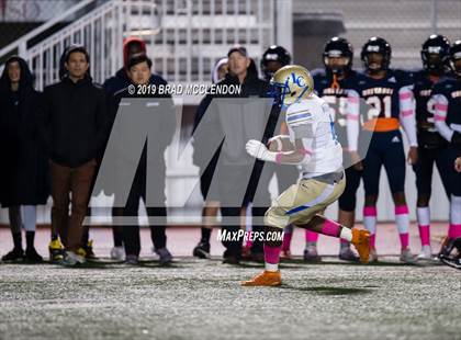 Thumbnail 2 in Lakeview Centennial vs Sachse photogallery.