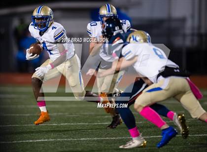 Thumbnail 2 in Lakeview Centennial vs Sachse photogallery.