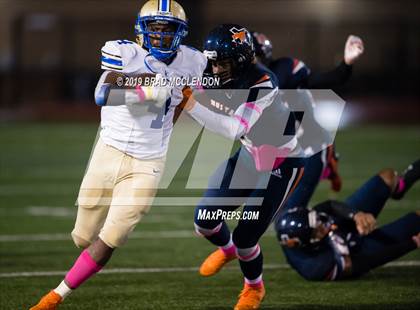 Thumbnail 3 in Lakeview Centennial vs Sachse photogallery.