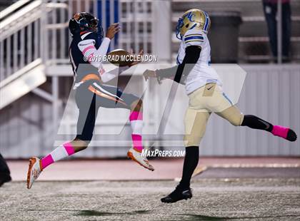 Thumbnail 1 in Lakeview Centennial vs Sachse photogallery.