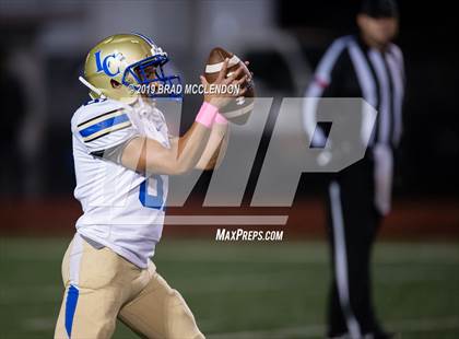Thumbnail 3 in Lakeview Centennial vs Sachse photogallery.