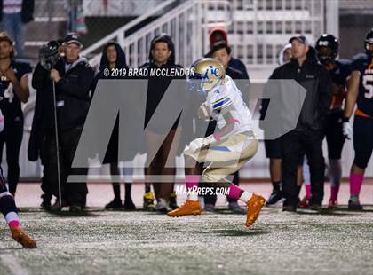 Thumbnail 3 in Lakeview Centennial vs Sachse photogallery.