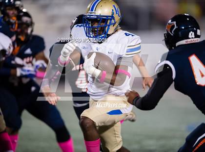 Thumbnail 3 in Lakeview Centennial vs Sachse photogallery.