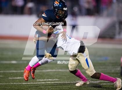 Thumbnail 2 in Lakeview Centennial vs Sachse photogallery.
