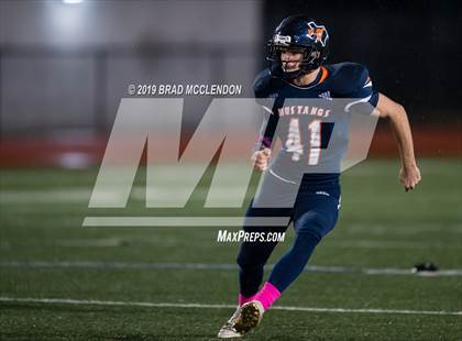 Thumbnail 2 in Lakeview Centennial vs Sachse photogallery.