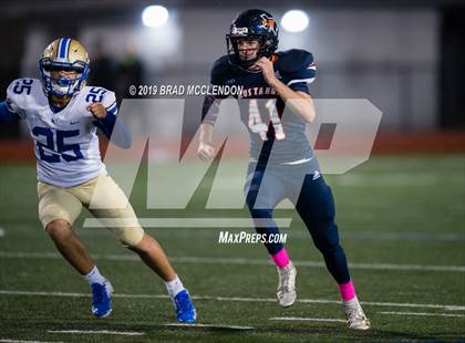 Thumbnail 2 in Lakeview Centennial vs Sachse photogallery.