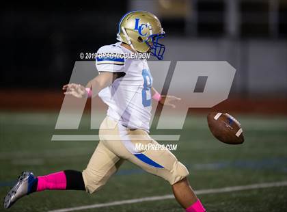 Thumbnail 2 in Lakeview Centennial vs Sachse photogallery.