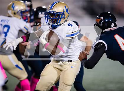 Thumbnail 1 in Lakeview Centennial vs Sachse photogallery.