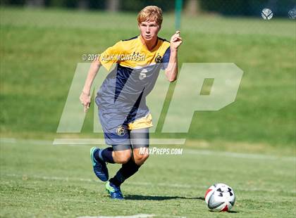 Thumbnail 1 in Charlotte Latin vs. North Raleigh Christian Academy (Ravenscroft Soccer Invitational) photogallery.