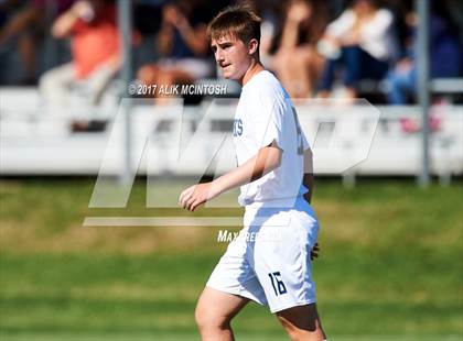 Thumbnail 2 in Charlotte Latin vs. North Raleigh Christian Academy (Ravenscroft Soccer Invitational) photogallery.